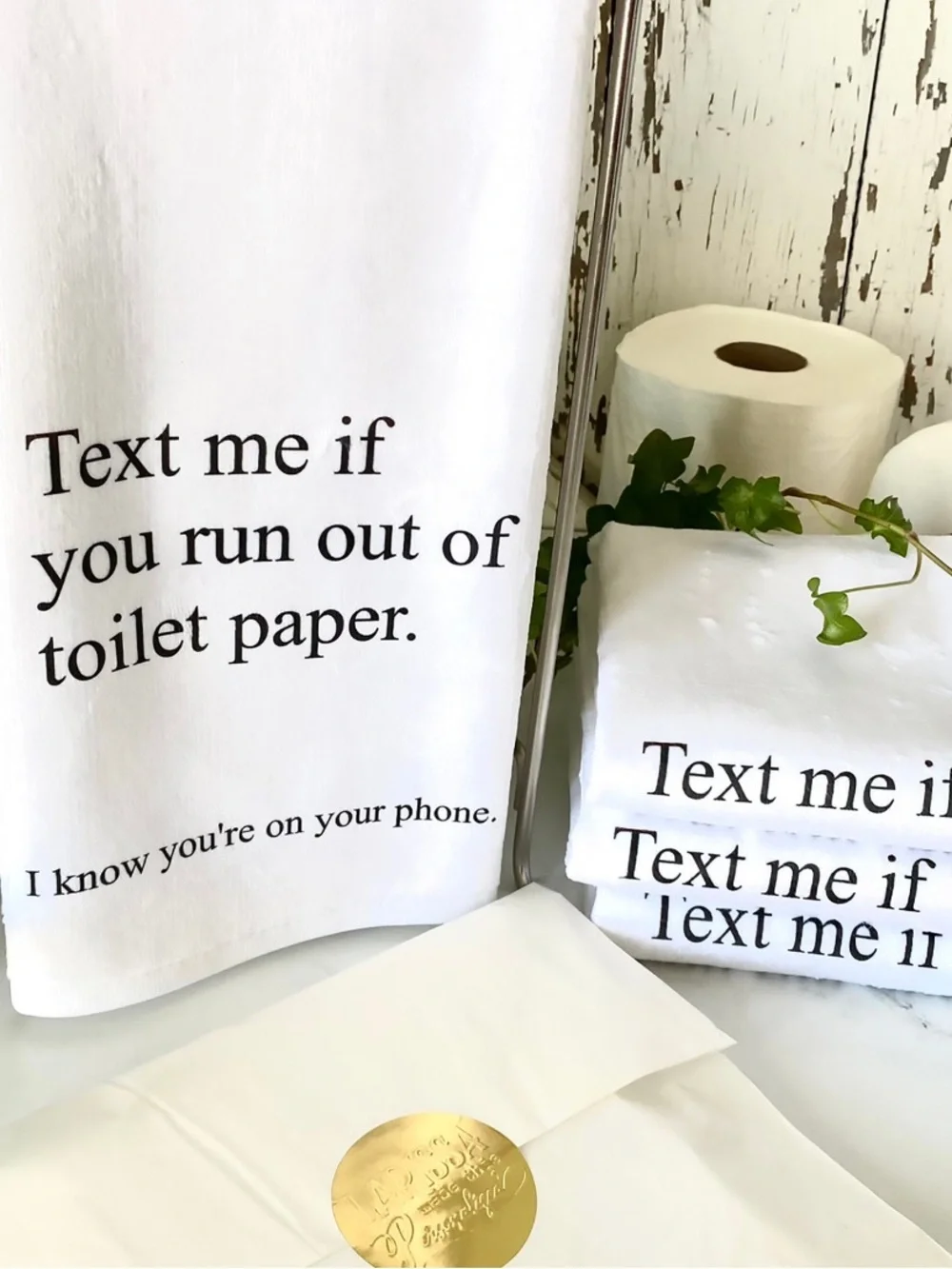 White 'Text Me If You Run Out of Toilet Paper' Cotton Bath Towel